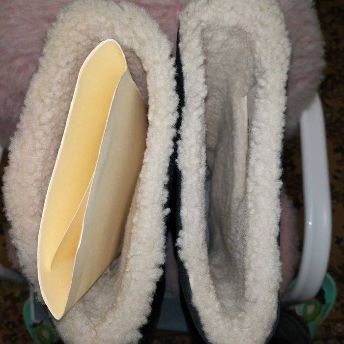 фирменные утепленные замшевые женские сапоги BALLY