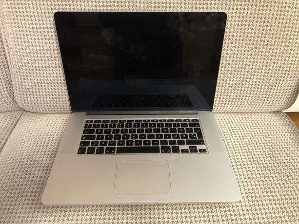 Laptop Macbook Pro A1398