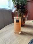 Olejek rozświetlający Rituals Ritual of karma Shimmering Body Oil