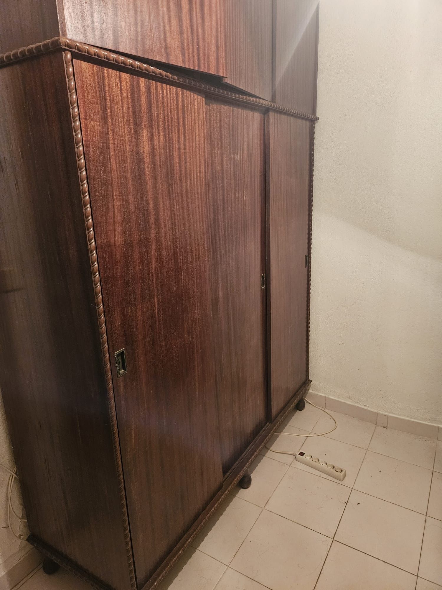 Quarto para arrendar