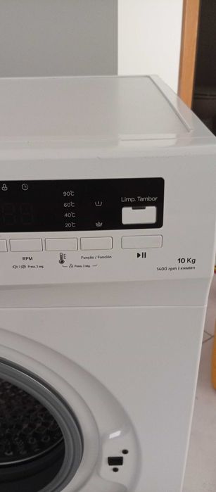 Máquina de lavar roupa Kunft