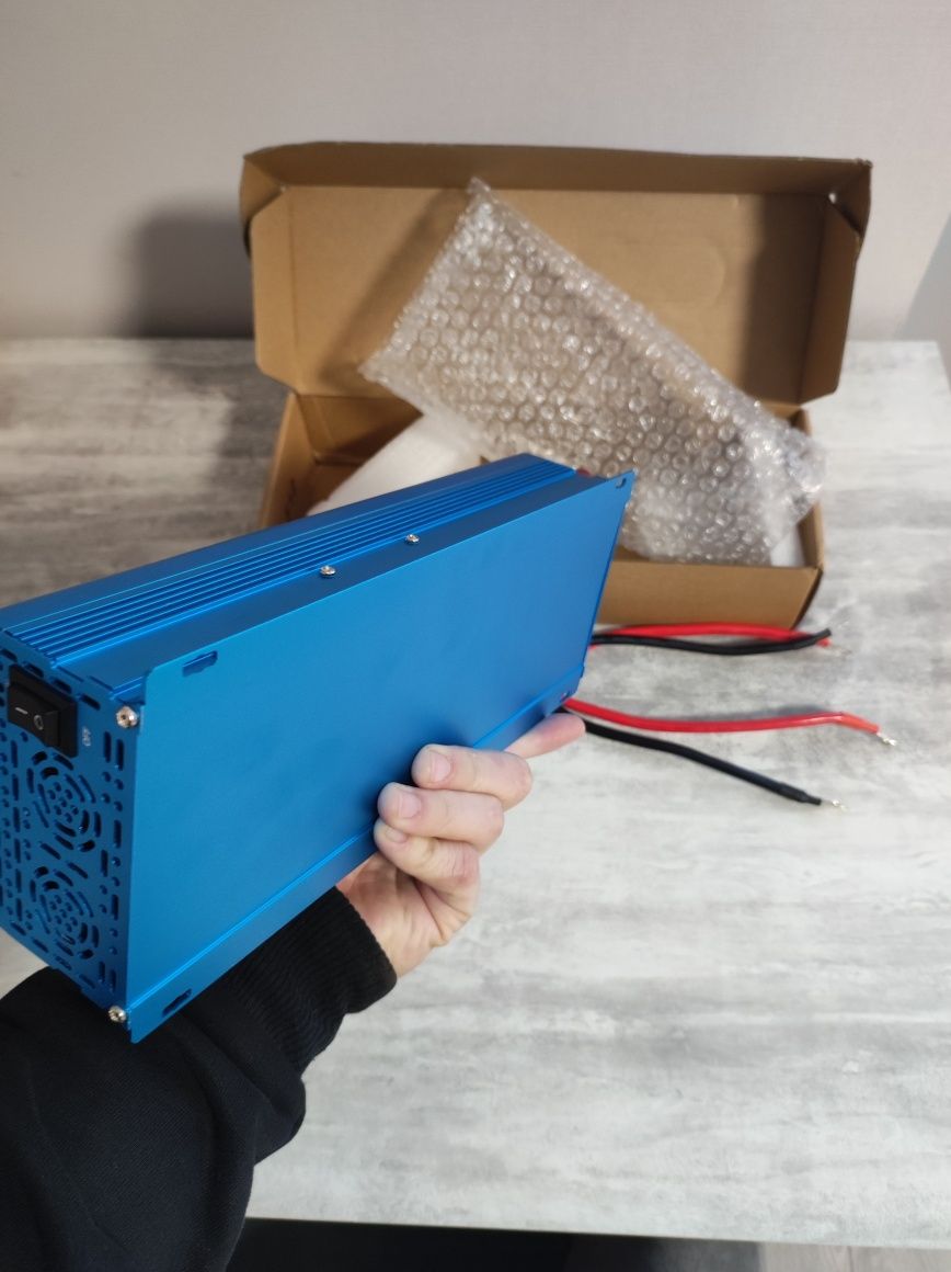 Інвертор 12v~220v чистий синус 3000w