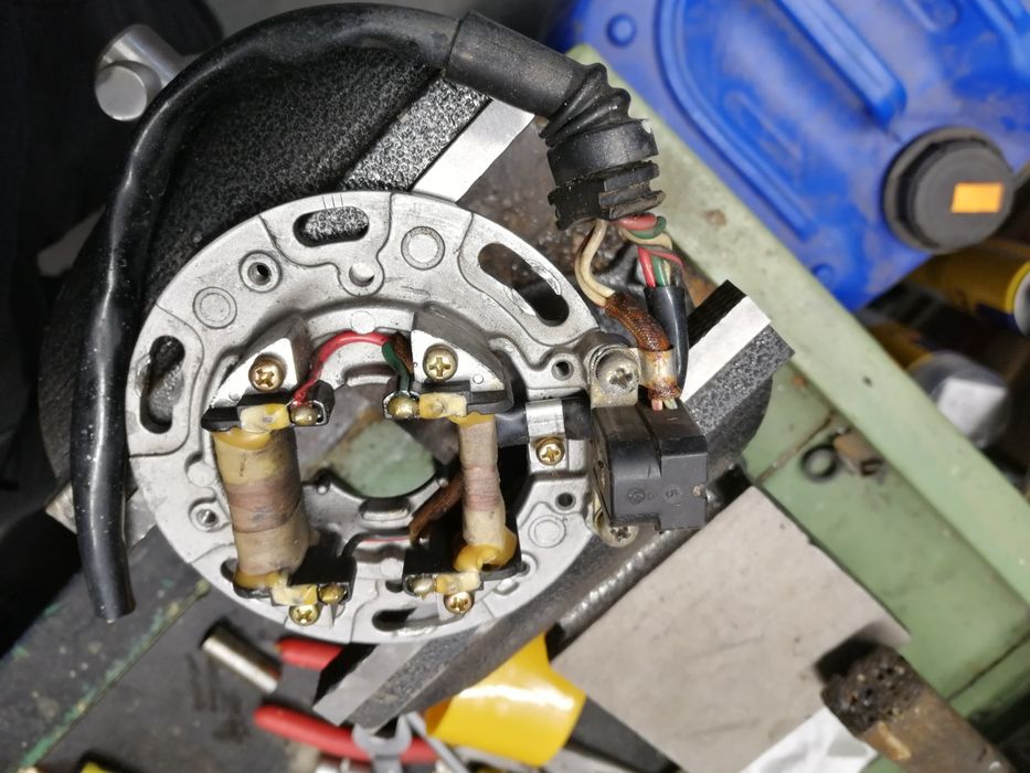 Zapłon (iskrownik, stator) kx 125 98