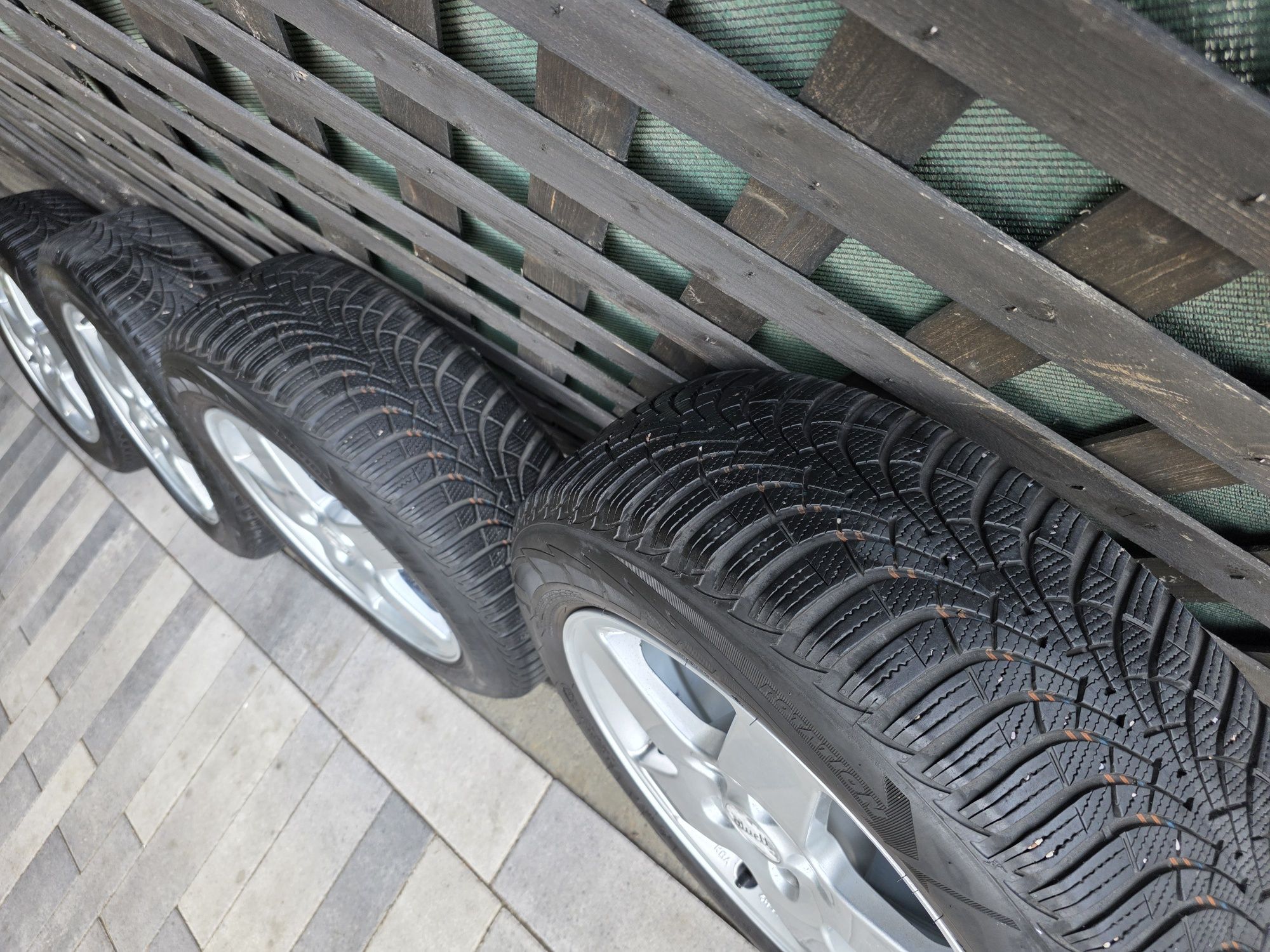 Диски Р16, 5×112 + Зимові шини 205/60