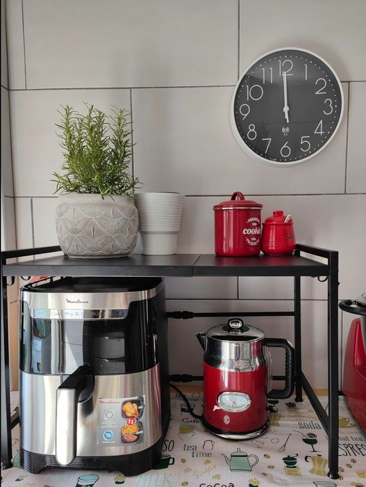 Regulowany organizer kuchenny na mikrofalówkę airfryer ekspres na blat