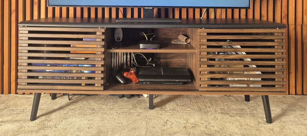 Móvel de televisão