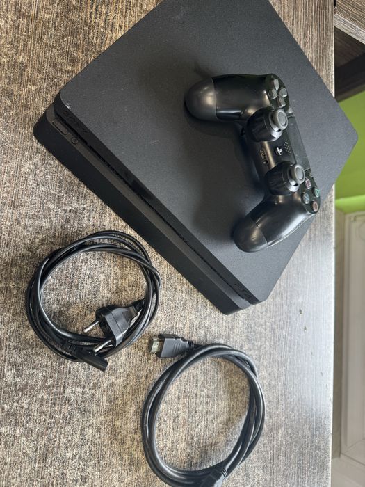 Konsola Sony PS4 slim 500gb CUH-2116B + pad