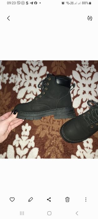 Зимові чоботи 38 розмір