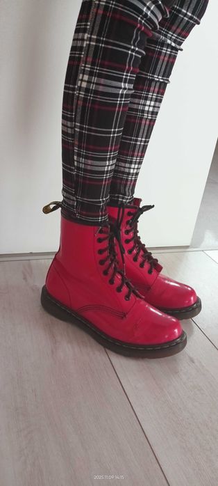 Dr. Martens 39 wysokie 1460 czerwone lakierowane