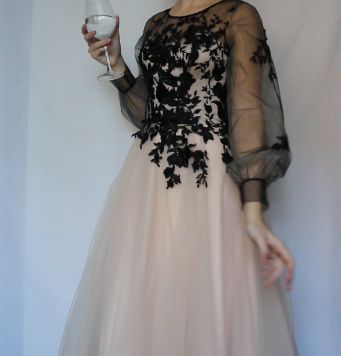 Вечернее платье на выпускной вечер, свадьбу и другие праздники