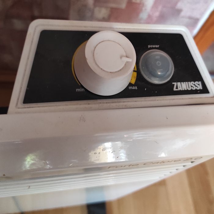 Продам обогреватель Zanussi