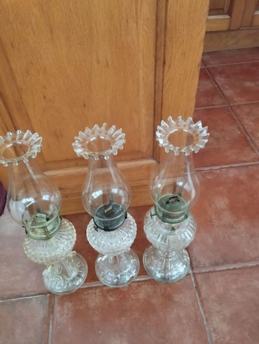 Candeeiros a petróleo (20 cada)