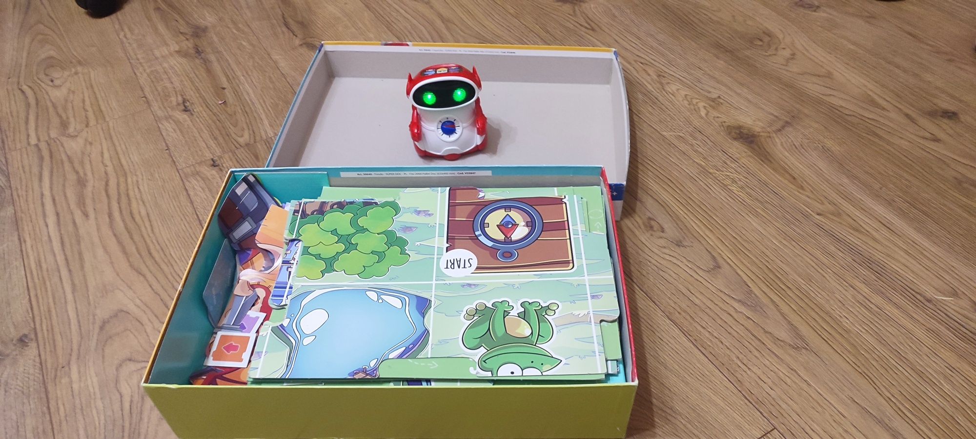 Super doc mówiący robot edukacyjny Clementoni, programowanie