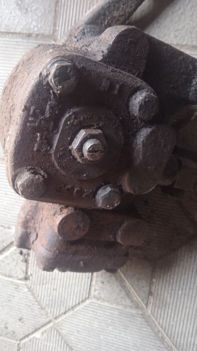 Продам рульову колонку баз 079(еталон)