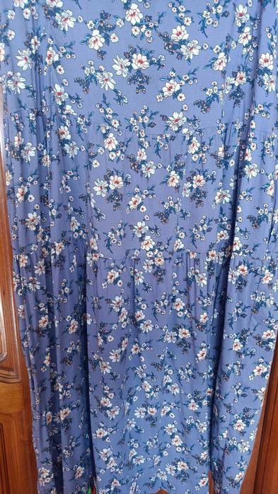 Sukienka letnia w białe kwiatki r. 2 XL