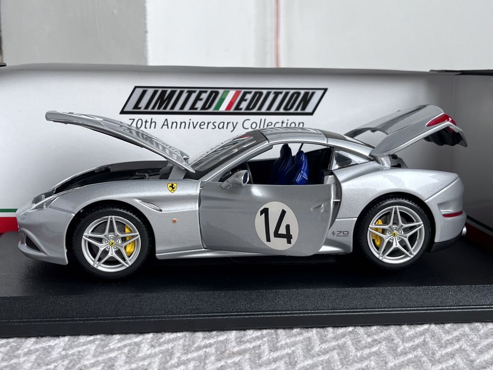 Ferrari California T 1:18 Burago