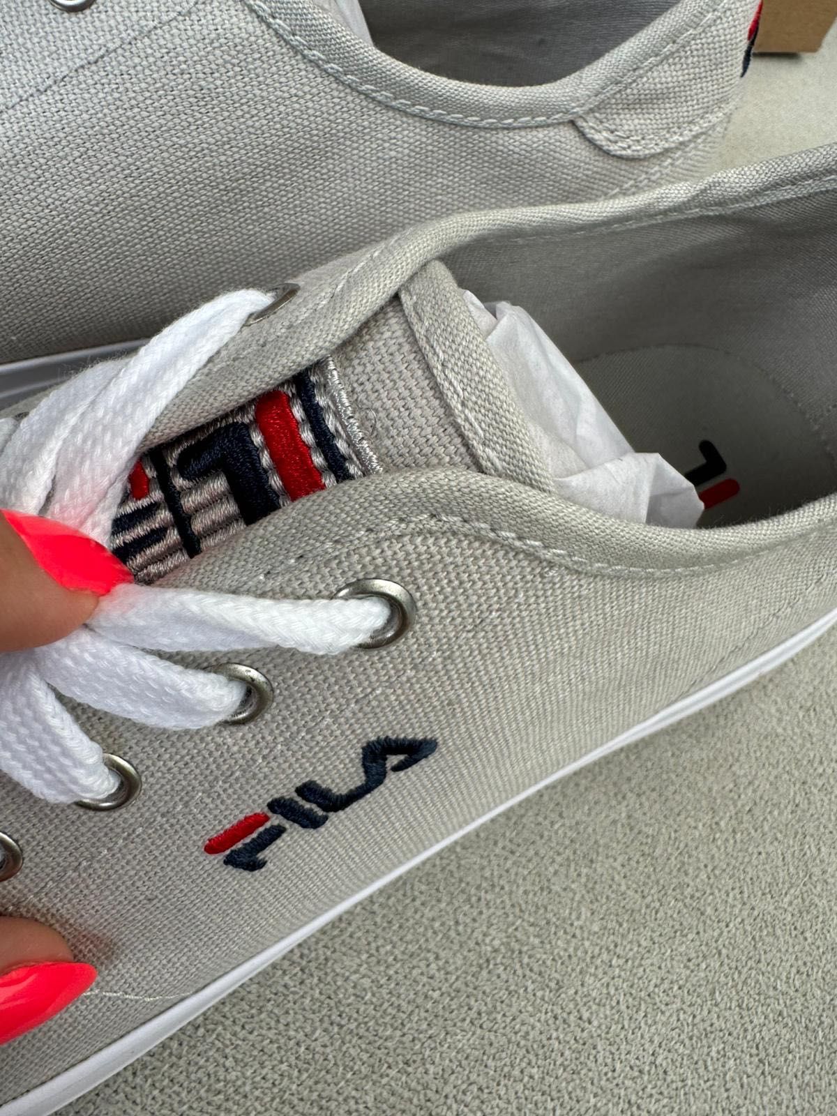 Nowe sneakersy trampki męskie FILA szare 43