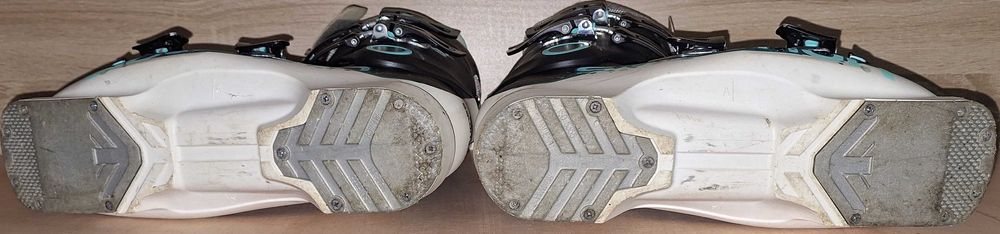 Buty narciarskie Salomon xmax 90w   24,5 cm    narty od 100 zł