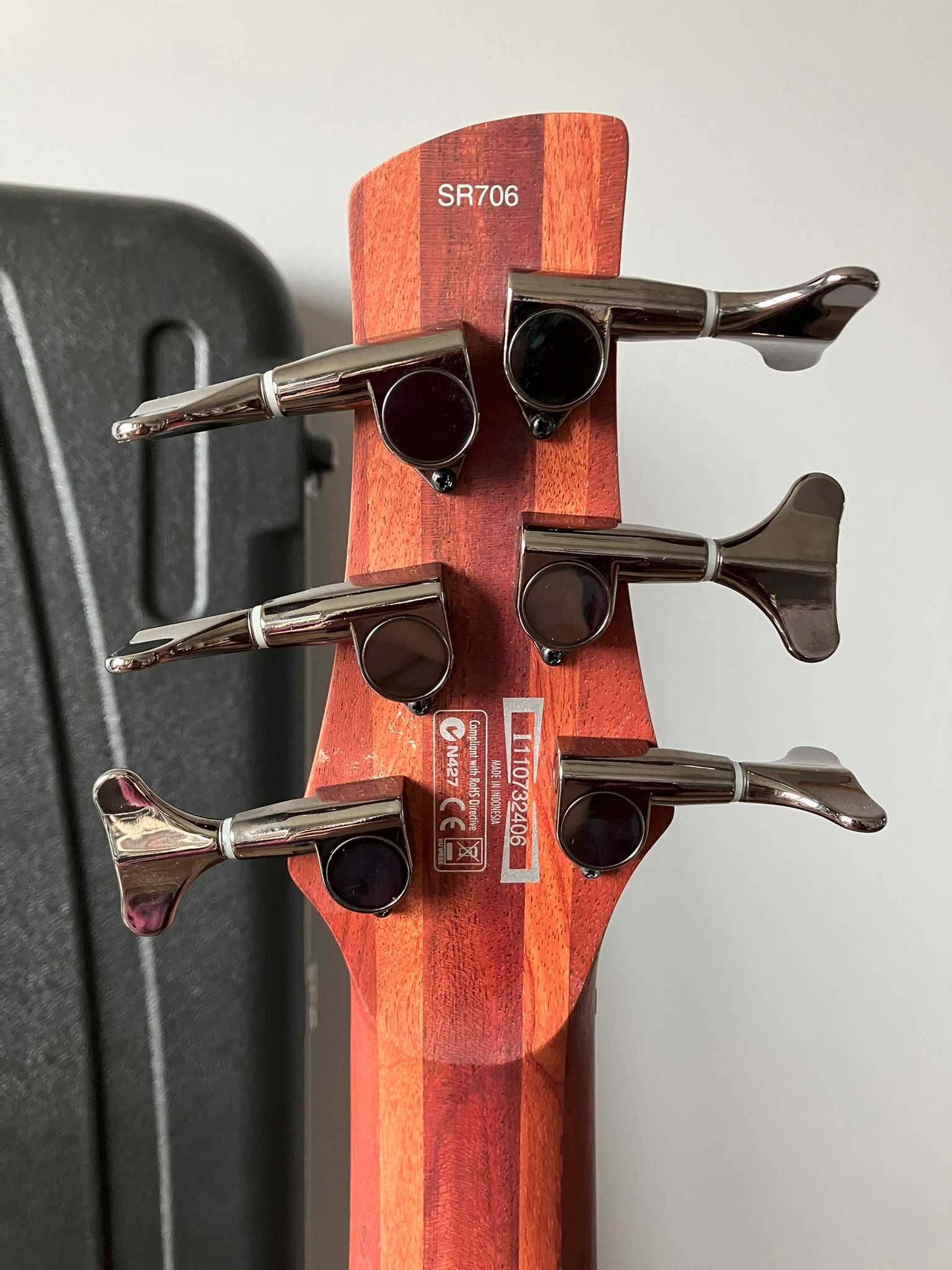 Jak nowa gitara basowa Ibanez SR706 6-strunowa case