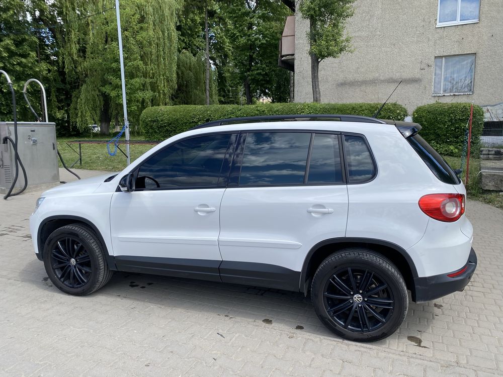 Продам volkswagen tiguan