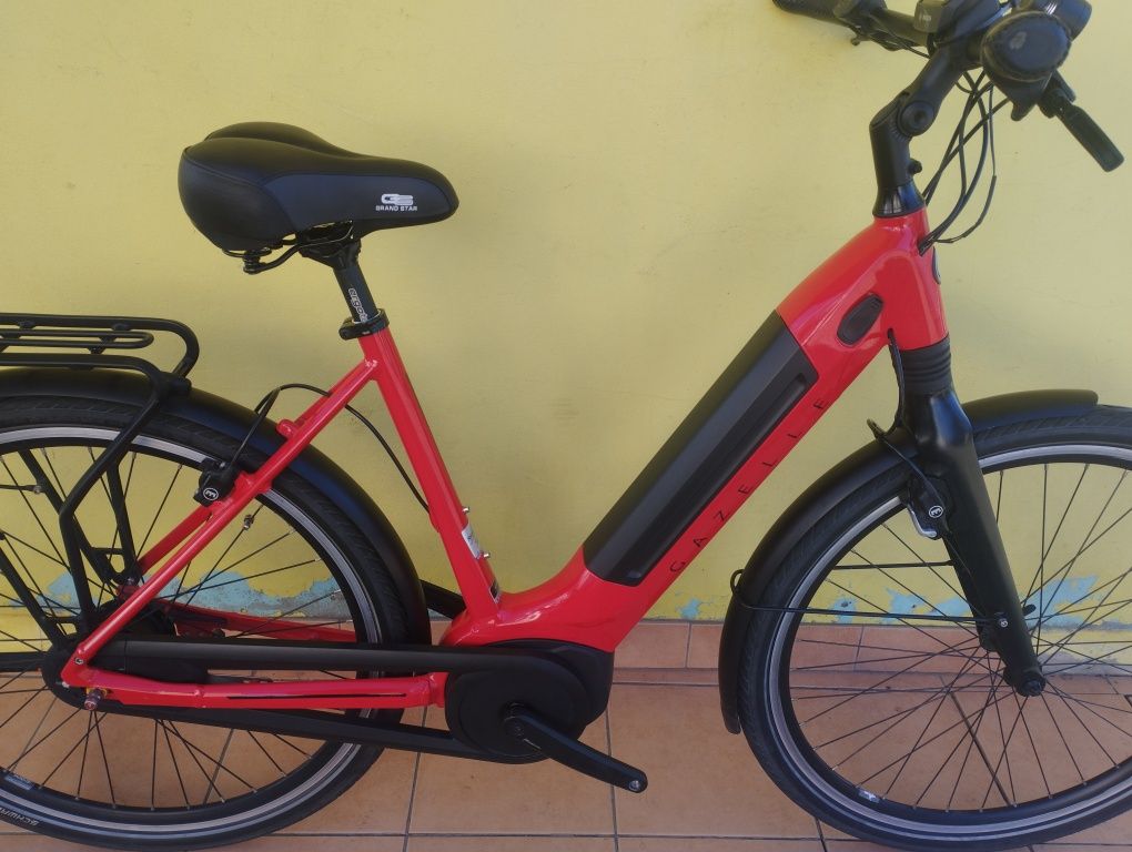 Електровелосипед Gazelle BOSCH, L