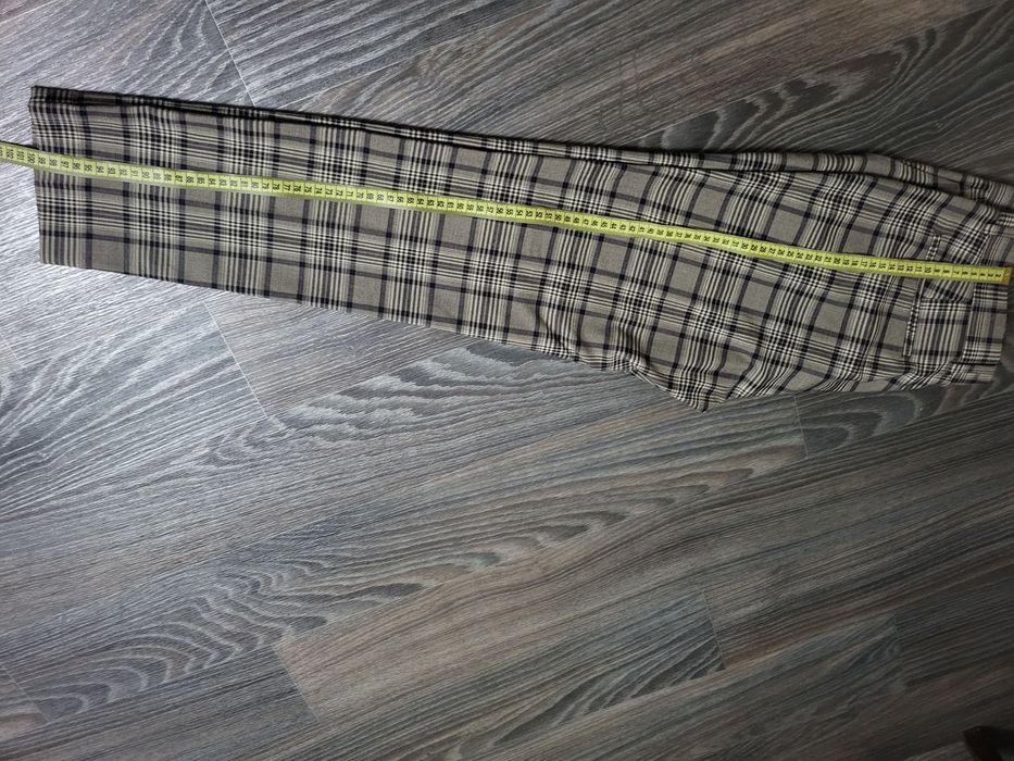 Стильні чоловічі  брюки в клітинку