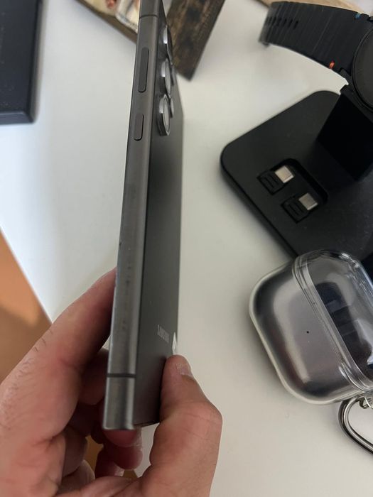 Samsung S24 Ultra 512gb Dual Sim+ Air buds pro 3+ Samsung watch/ fatur