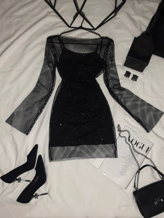 Святкова сукня жіноча