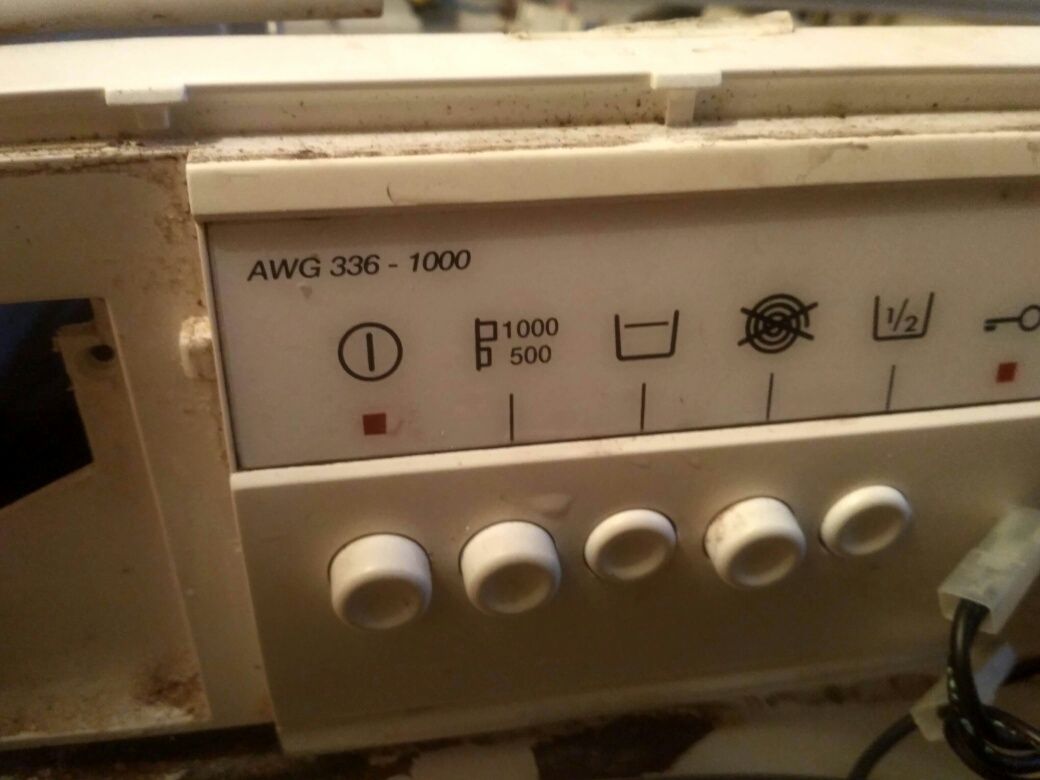 Стиральная машина Whirlpool AWG 336 пральна