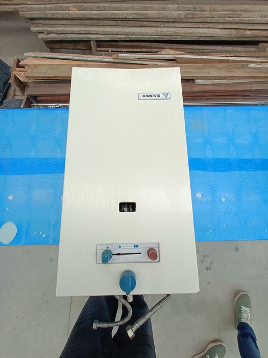 Esquentador junkers
