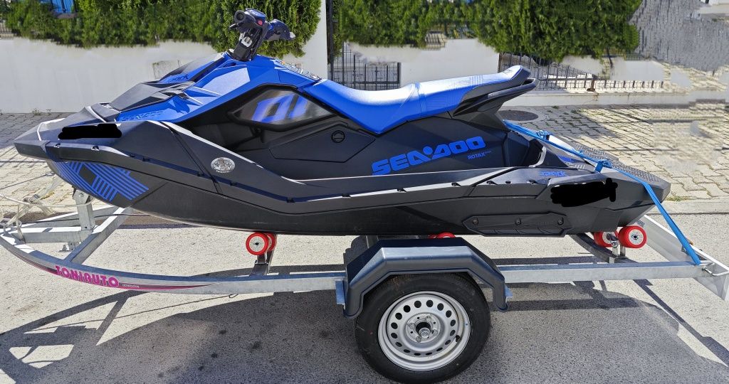 Seadoo Spark Trixx 3up e reboque