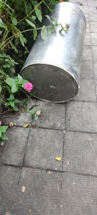 Продам каструлі нержавіючої сталі.