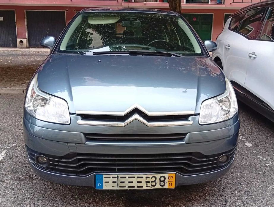 Citroen C4 1.4 VTR 2007 Gasolina apenas 170 mil kms