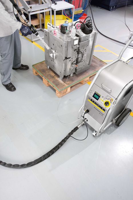 IB 7/40 ADV urządzenie do czyszczenia suchym lodem Karcher