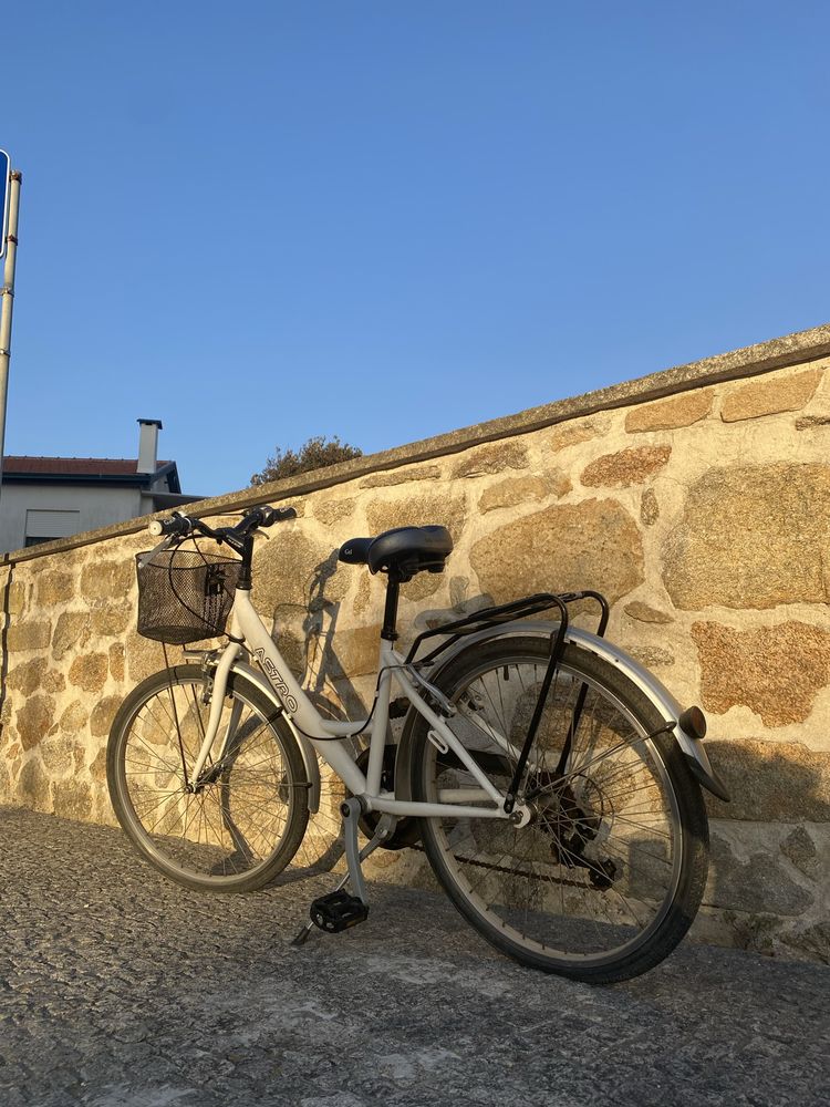 Bicicleta Astro 6 velocidades