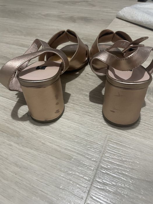 Босоніжки L carvari