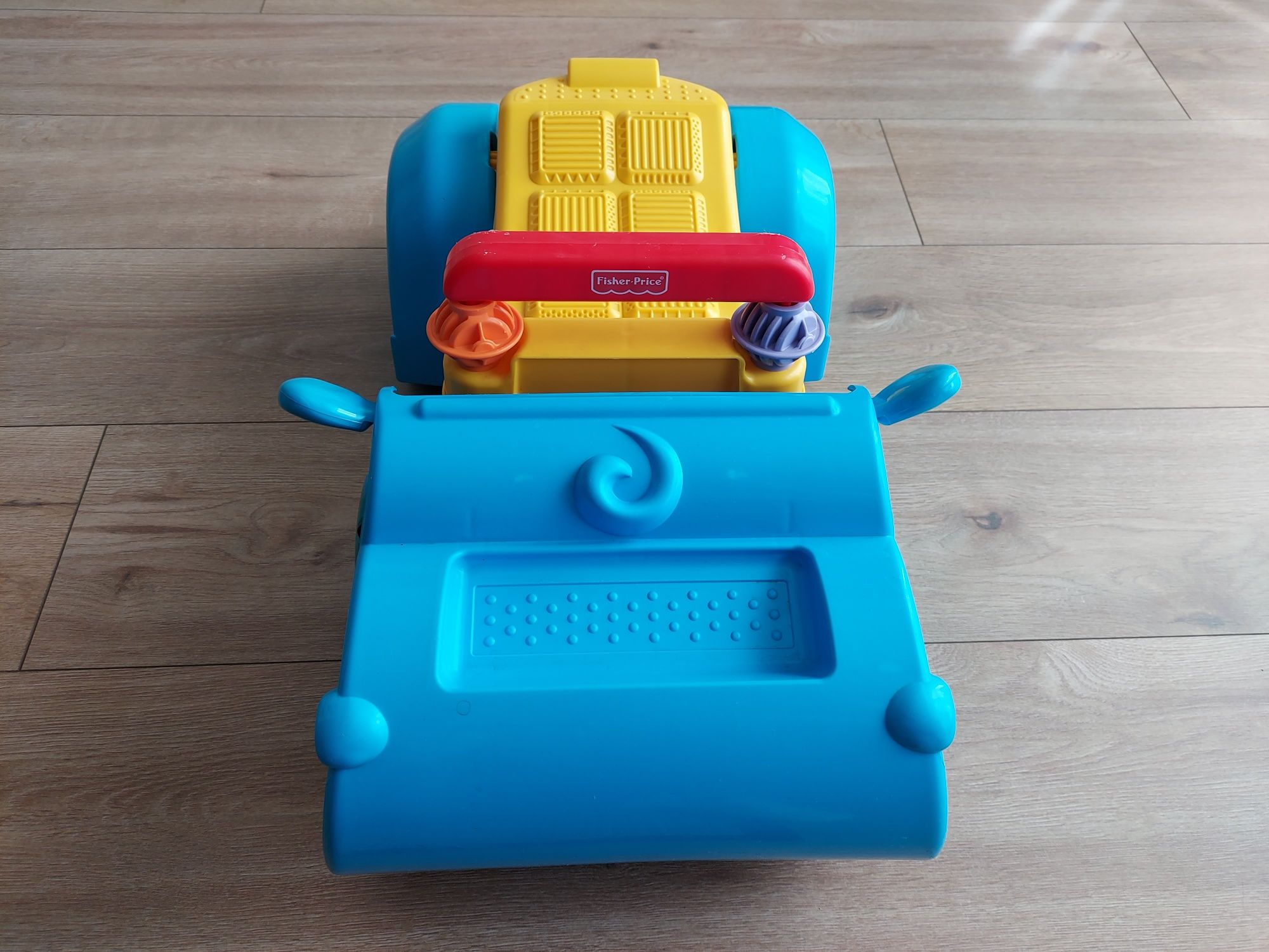 Hipcio jeździk pchacz Fisher Price hipopotam