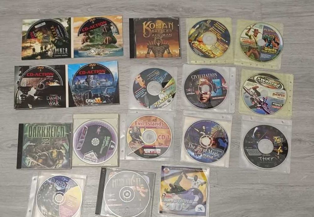 Gry PC cd-rom 18szt