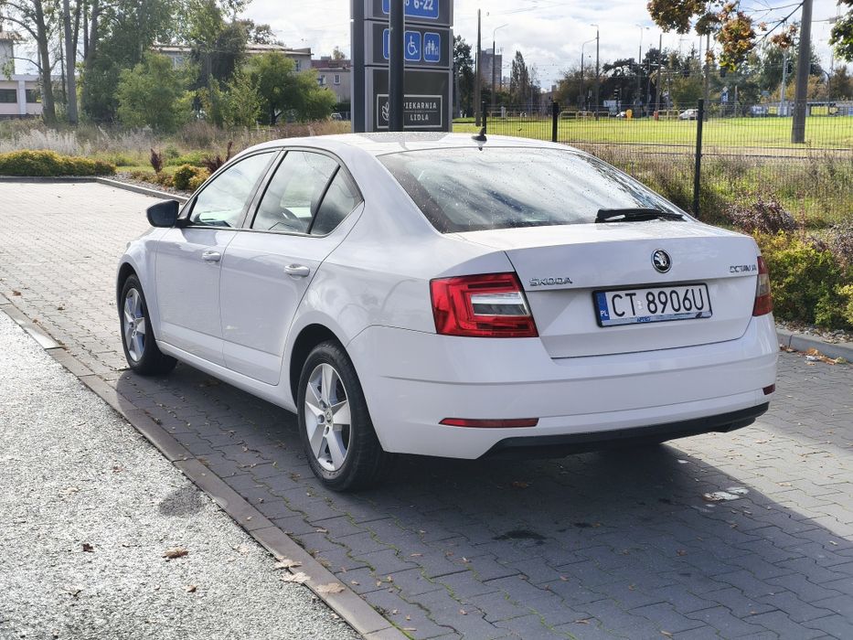 Skoda Octavia 3 Ambition 1.6 TDI 115km, salon Polska