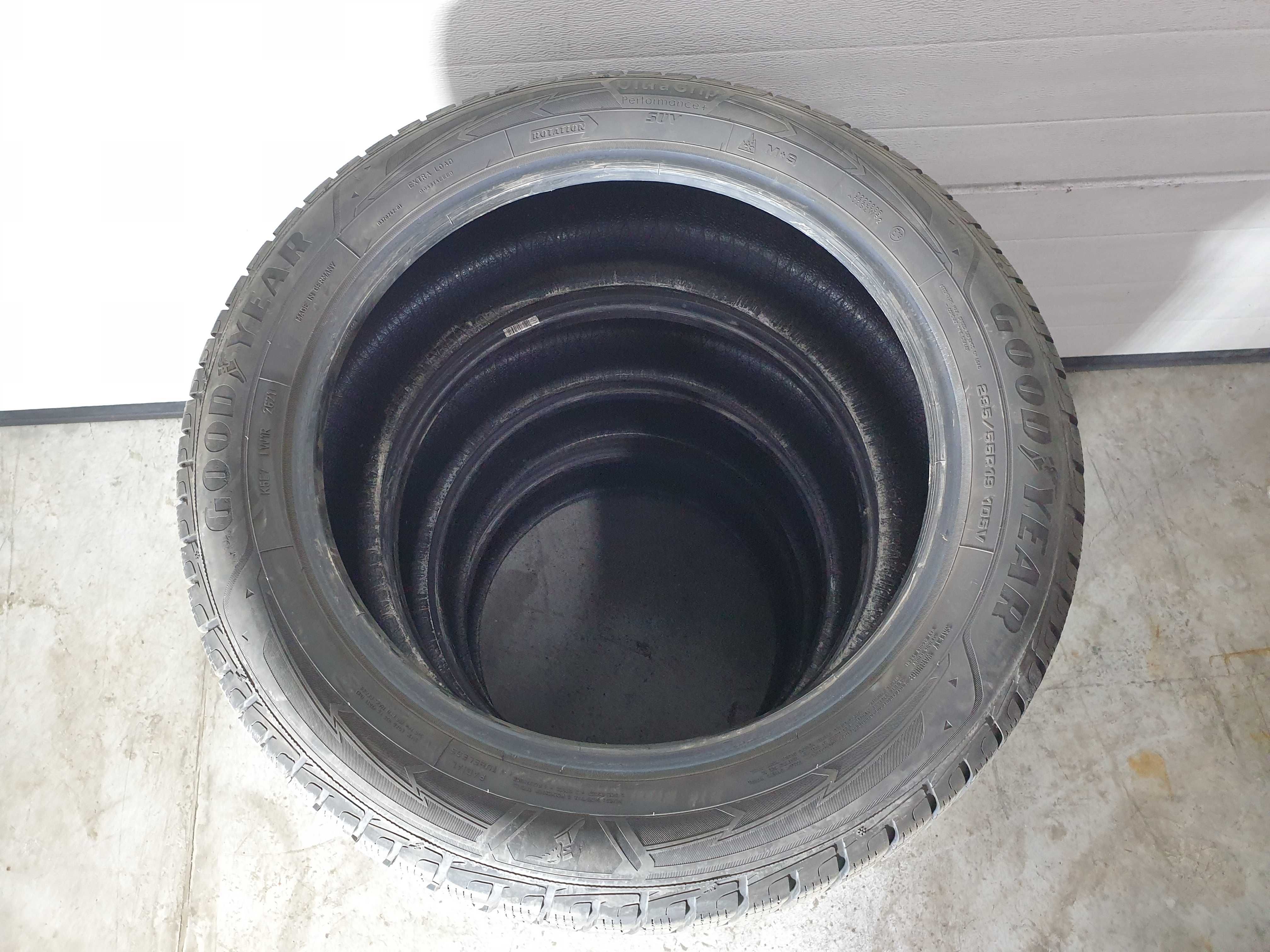 4szt. 235/55/19 105V Goodyear UG Performance + 4,5mm 2021r [ 722 ]
