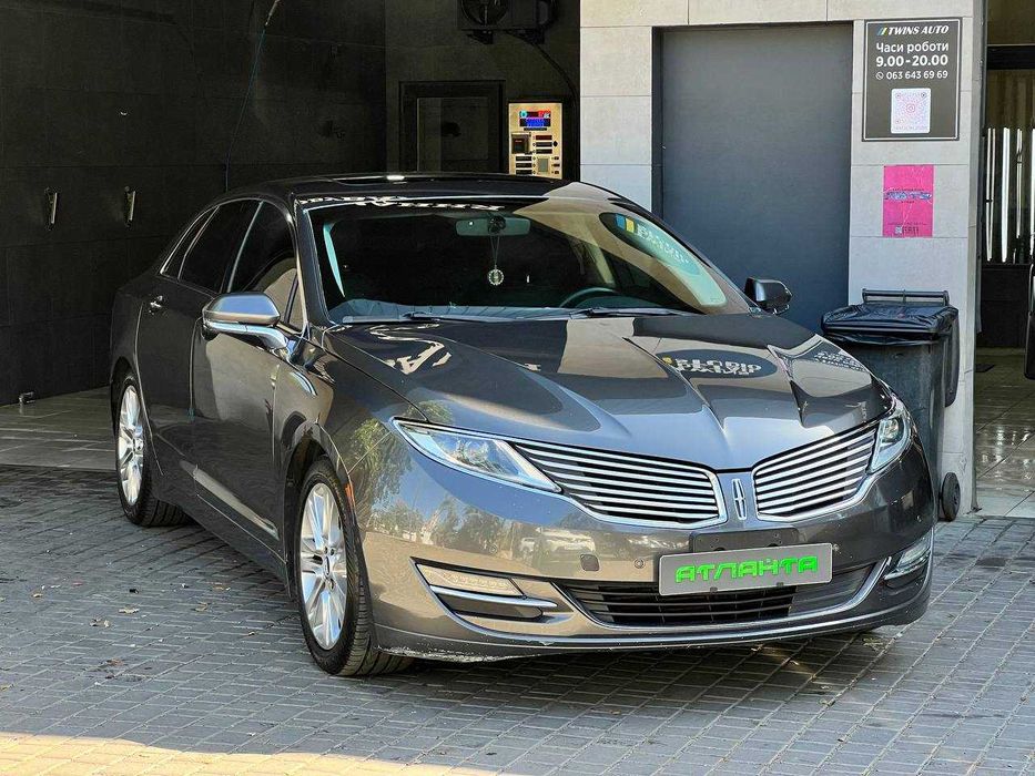 Lincoln MKZ 2014