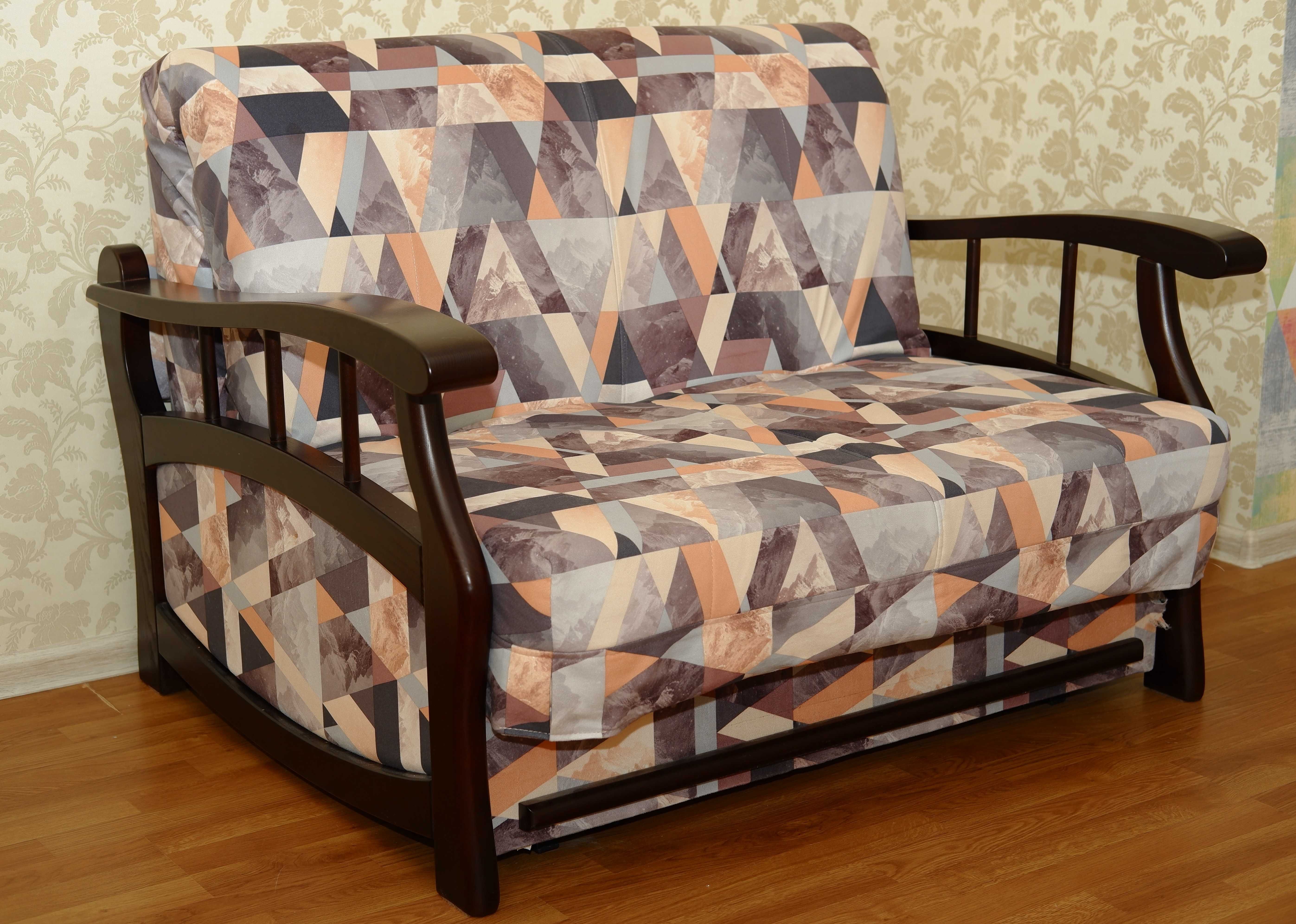 Кровать с подлокотниками детский диван