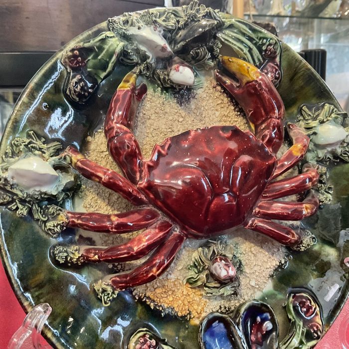 Prato português Majolica com 23 cm,         Mais anúncios abaixo