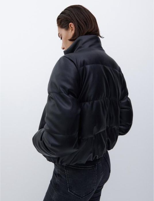 Зимняя куртка из экокожи reserved