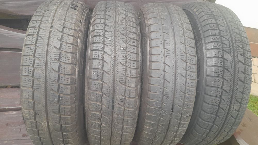 Opony zimowe z  felgami 155/80/13