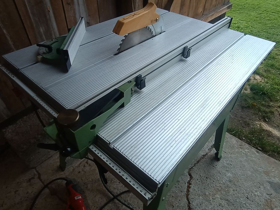 Mocna 4,2 kW Piła formatowa krajzega 400 volt stołowa cerkularka