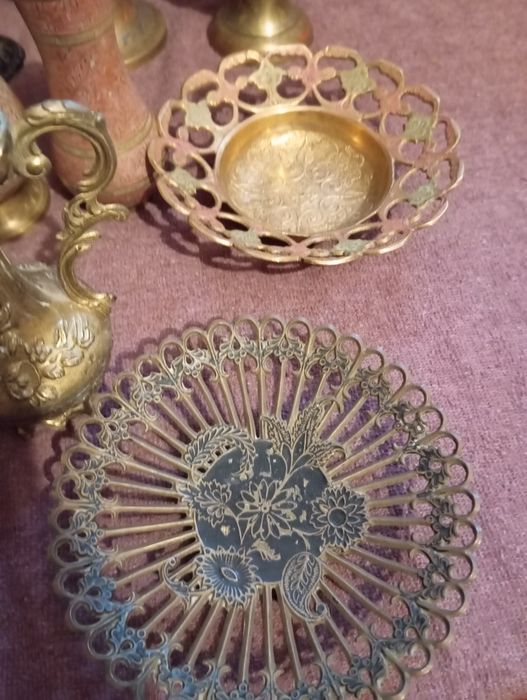 Вироби з латуні,бронзи.