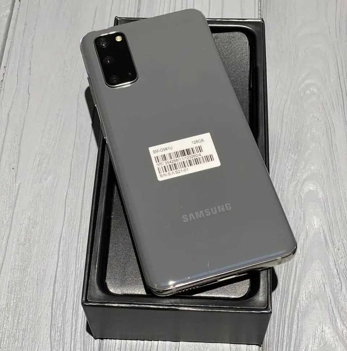 Смартфон Samsung Galaxy S20 128GB SM-G981B/DS Black/Gray