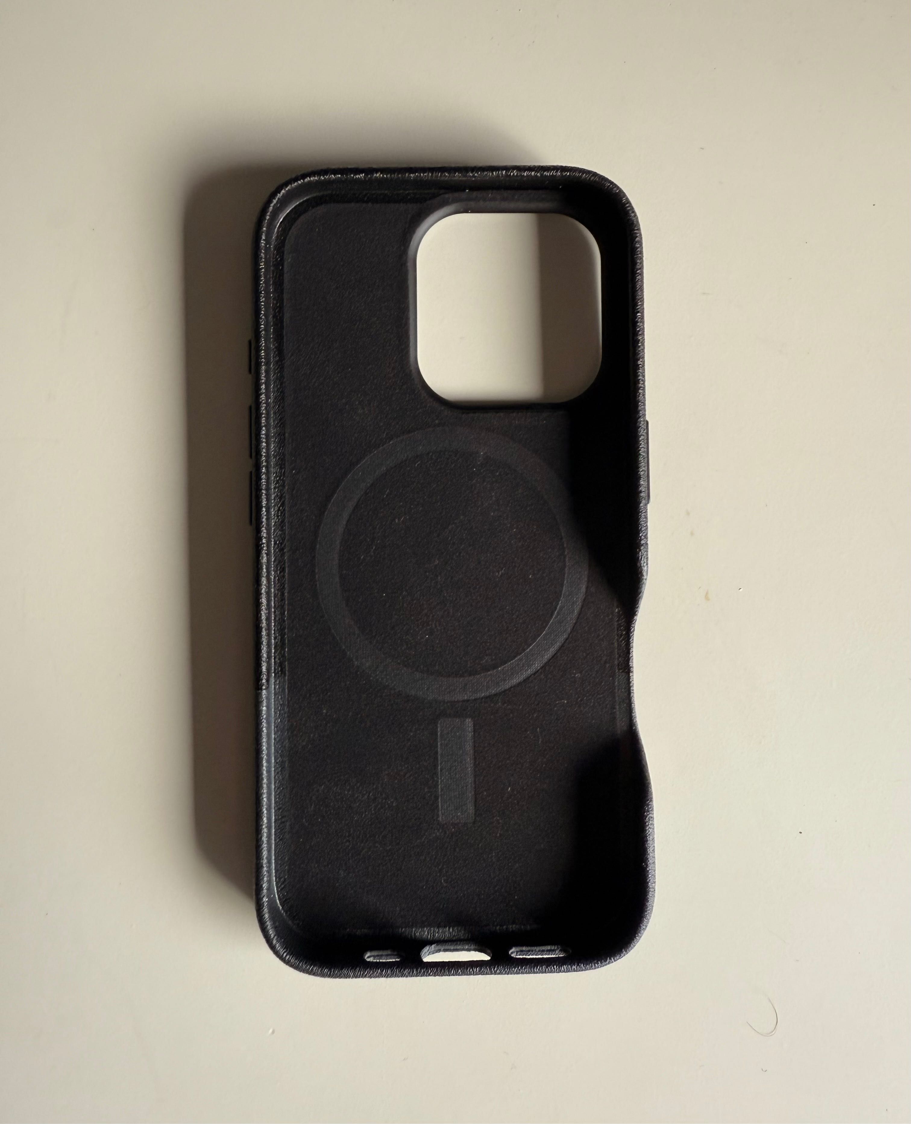 Capa apple iPhone 16 Pro - Preto pele de cacto OtterBox