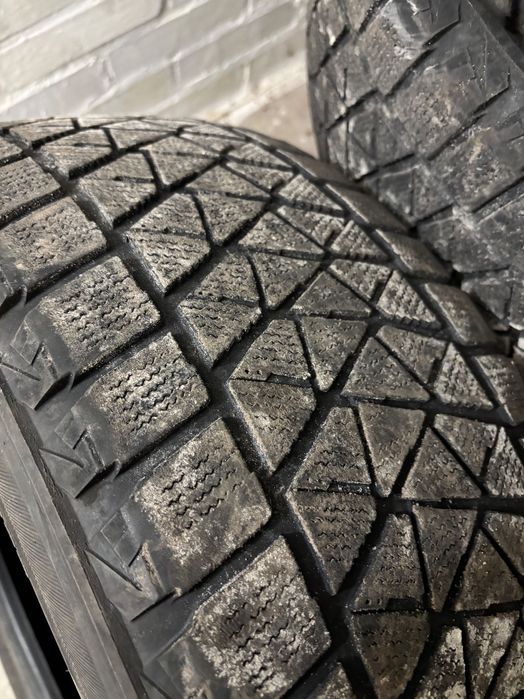 Зимові шини Bridgestone Blizzak DM-V2 255/55 R19, Japan, 2020